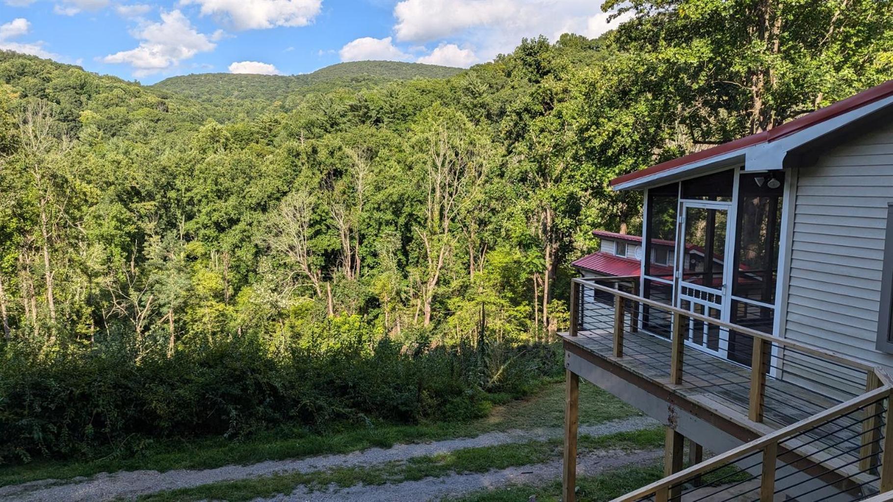 Red Roof Mountain Cabin With Starlink Internet! Stanley Exterior foto