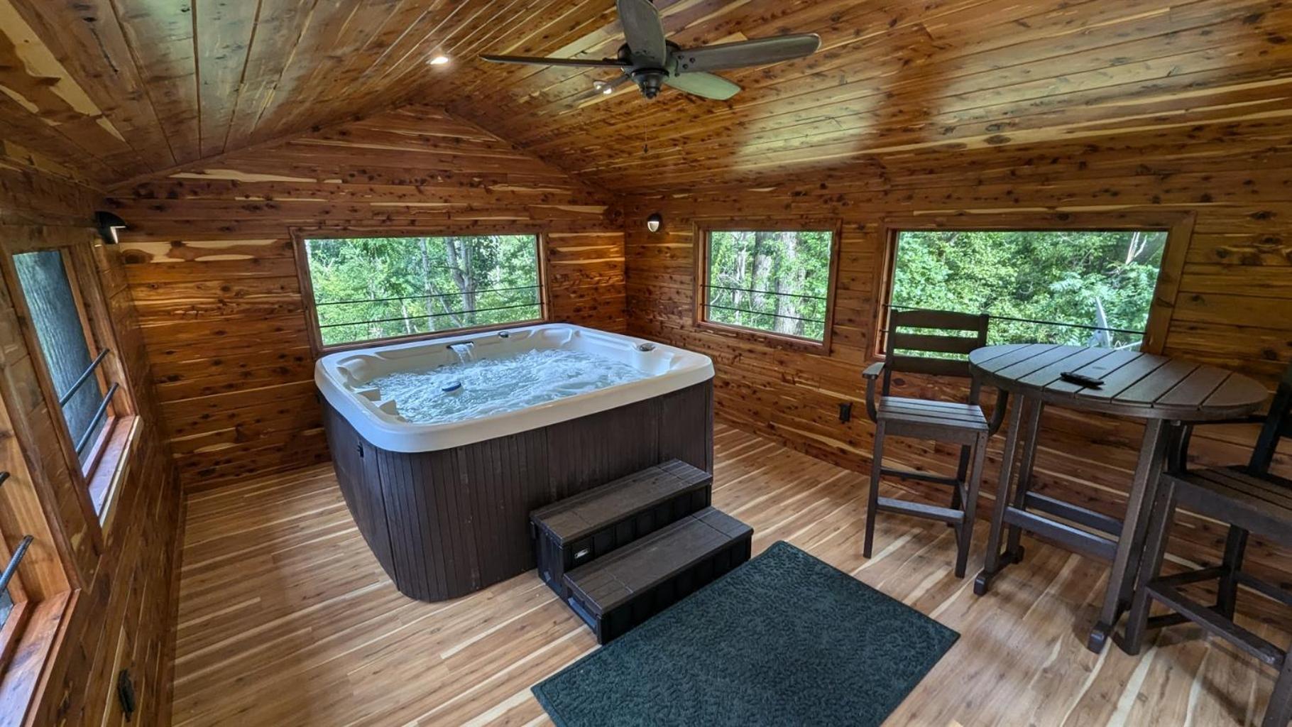 Red Roof Mountain Cabin With Starlink Internet! Stanley Exterior foto