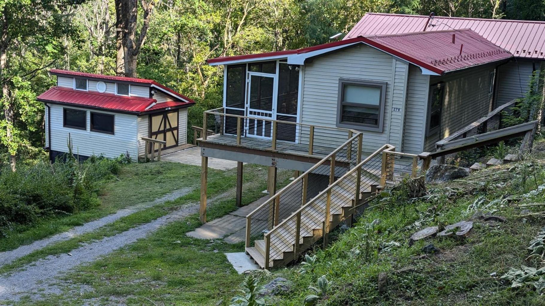 Red Roof Mountain Cabin With Starlink Internet! Stanley Exterior foto