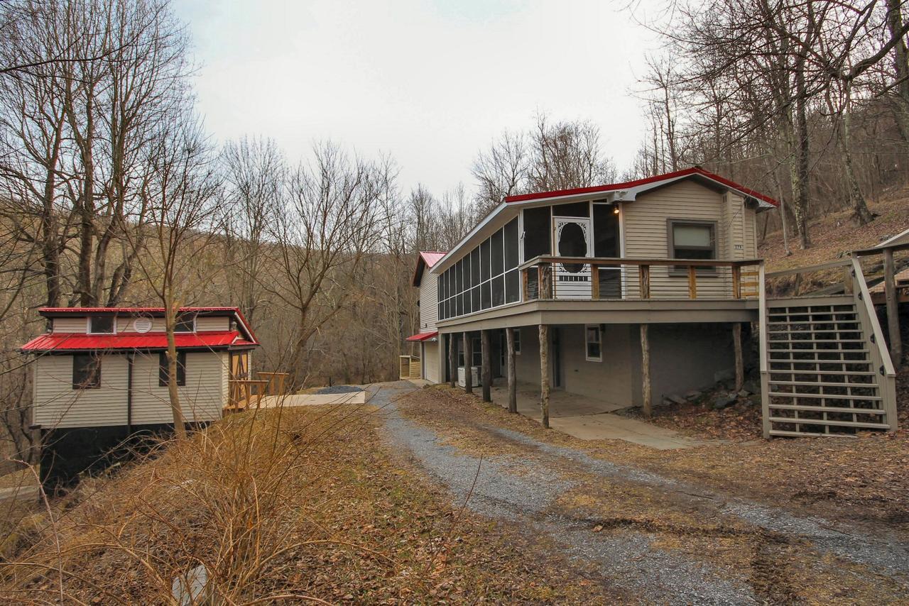 Red Roof Mountain Cabin With Starlink Internet! Stanley Exterior foto