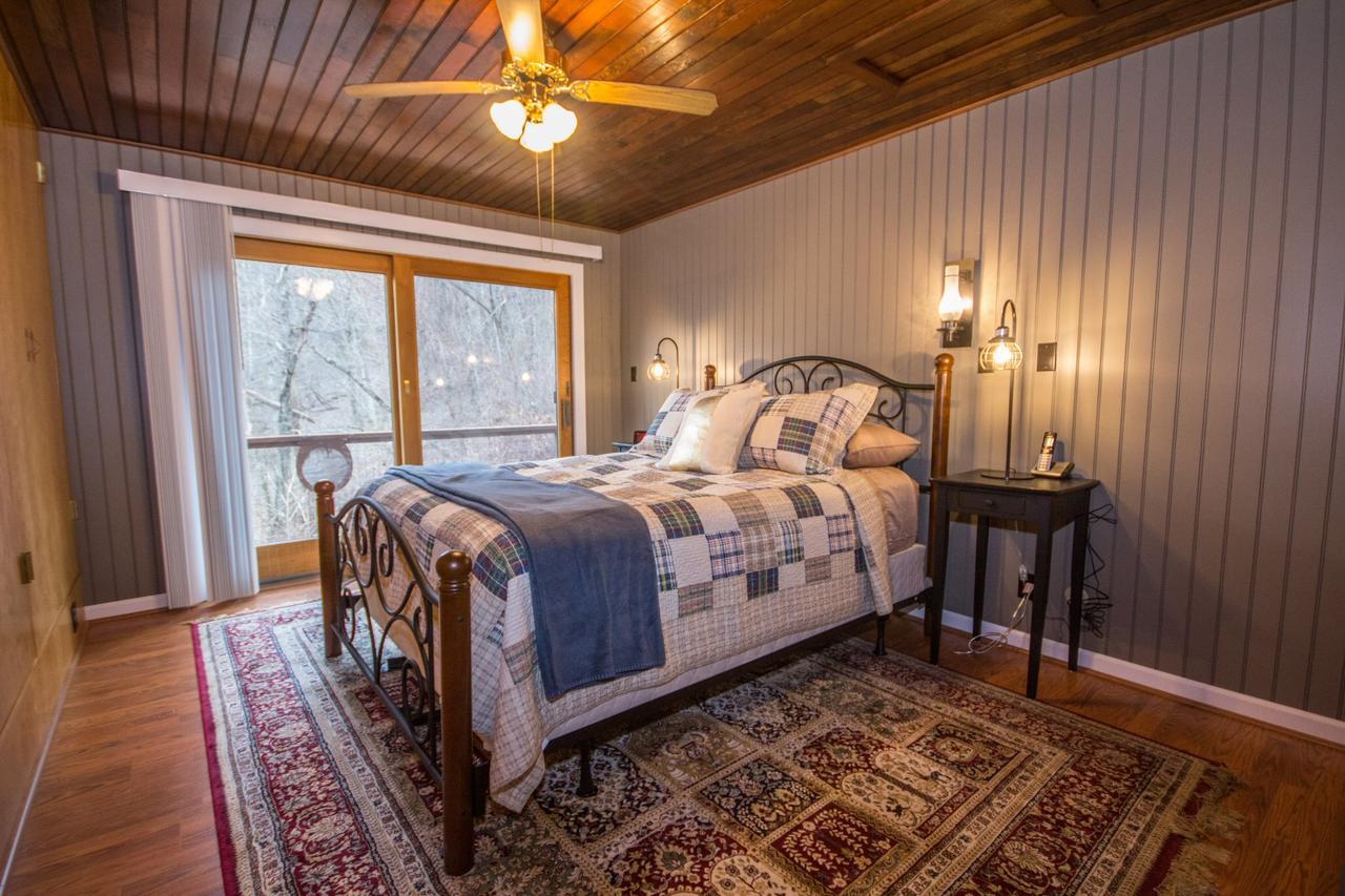 Red Roof Mountain Cabin With Starlink Internet! Stanley Exterior foto